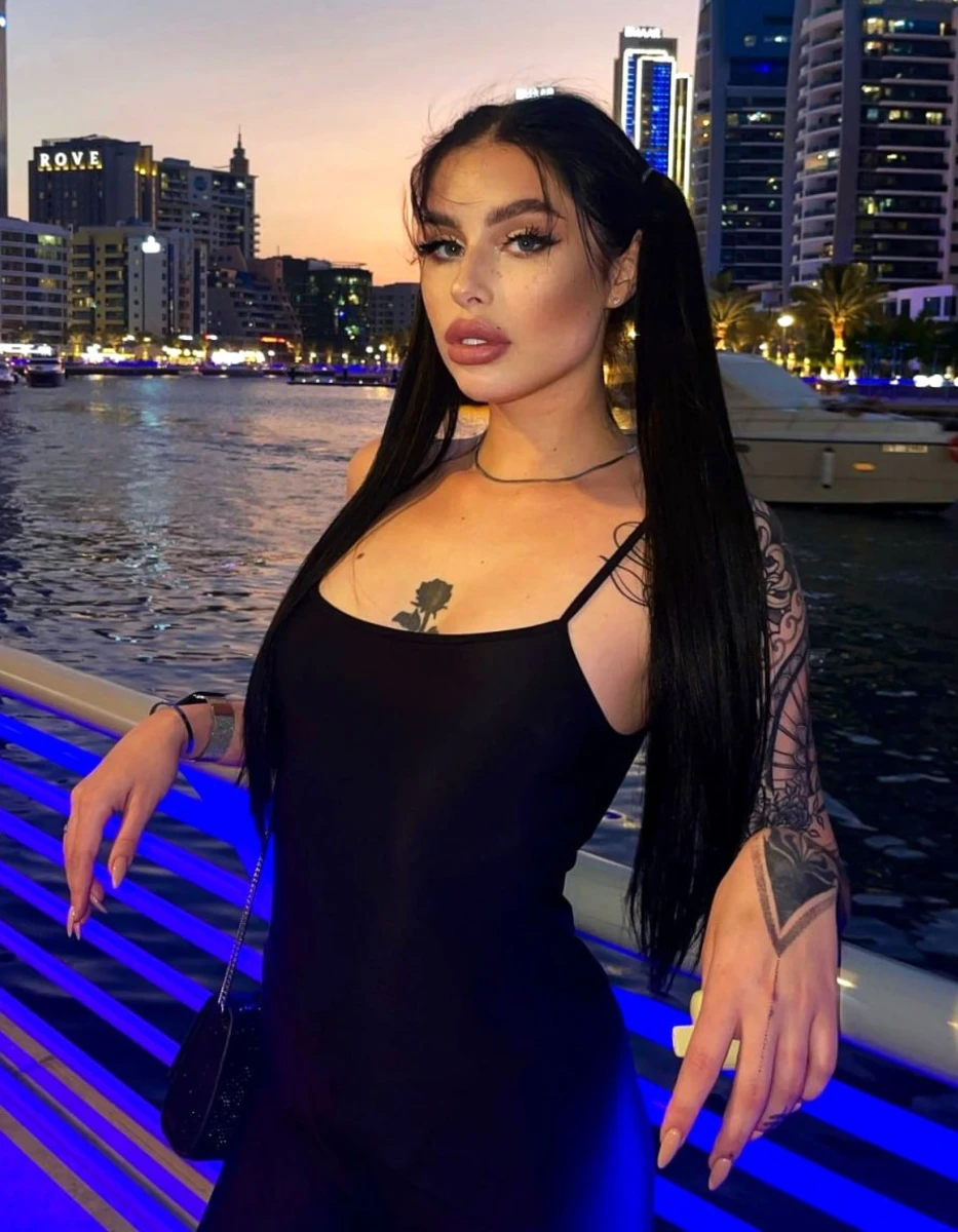 Aleks escort in Munich