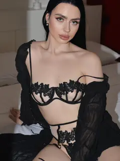 Clodia escort in Munich