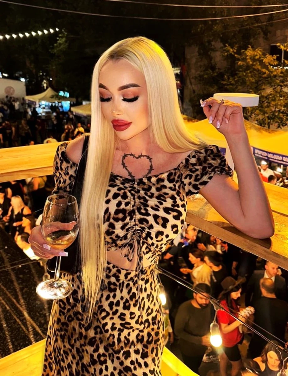 Marta escort in Munich
