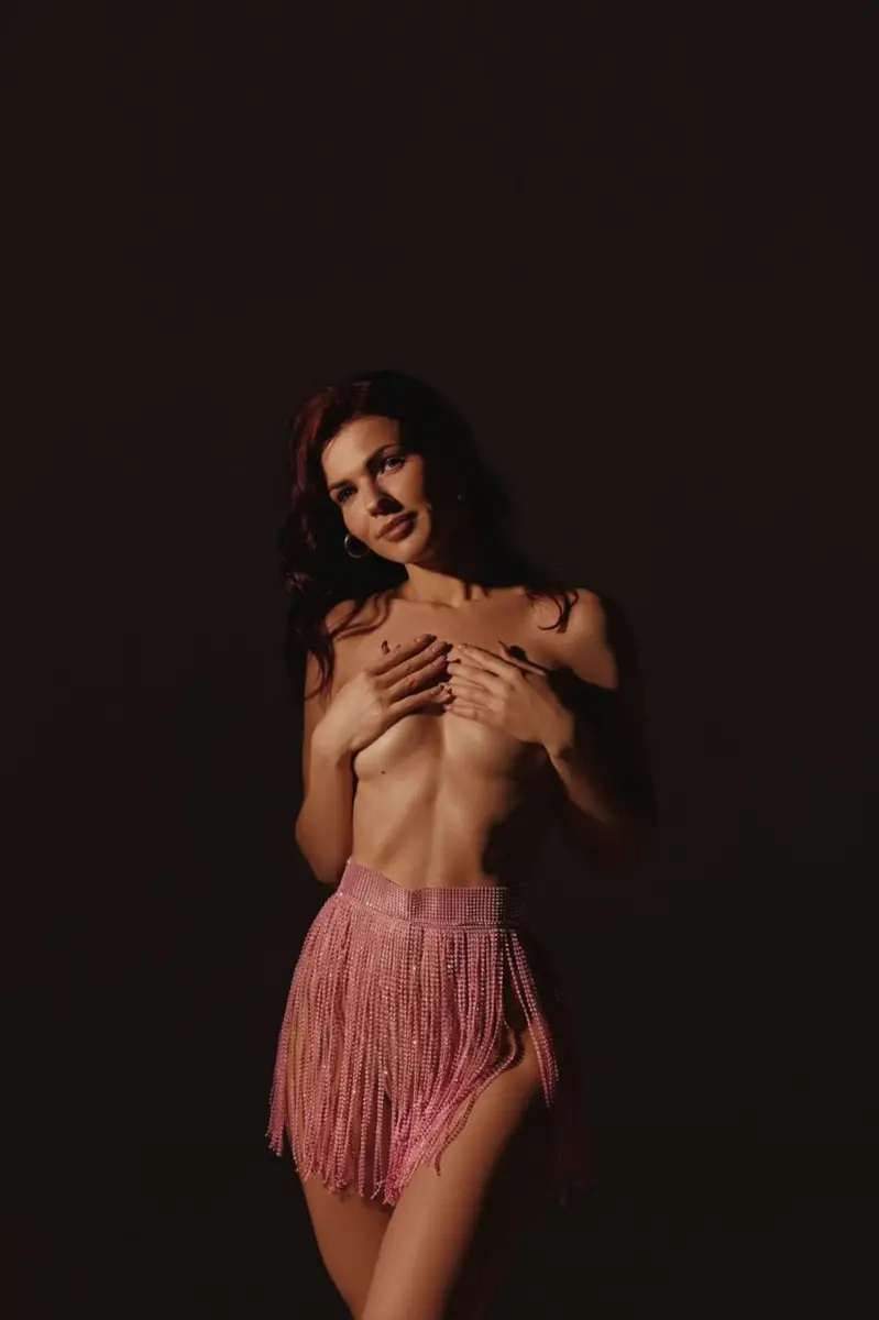 Nica escort in Munich