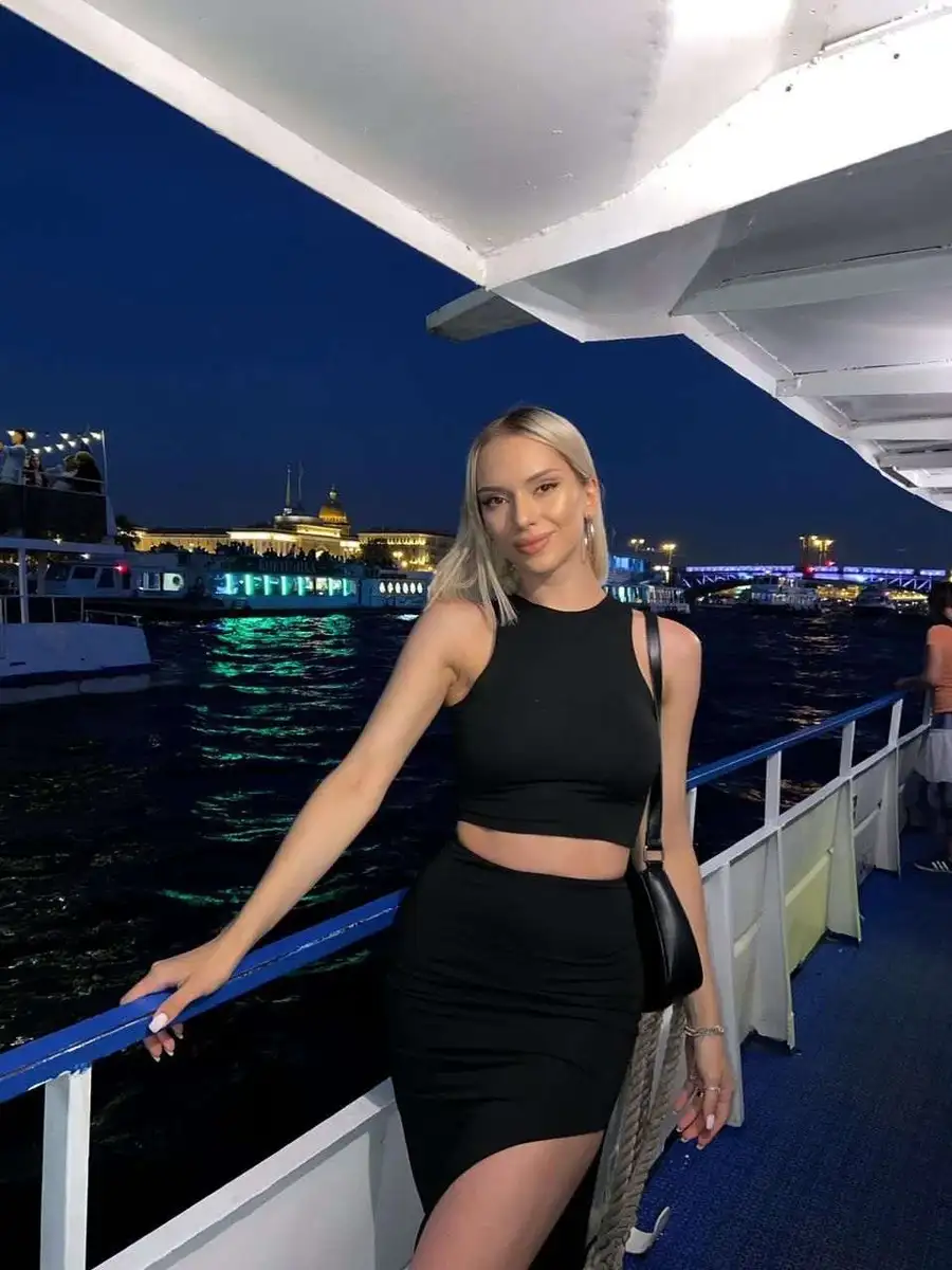 Valeria escort in Munich